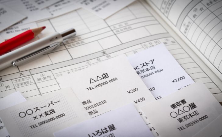 エンゲル係数とは？最新データで見るエンゲル係数と家計見直しのポイント